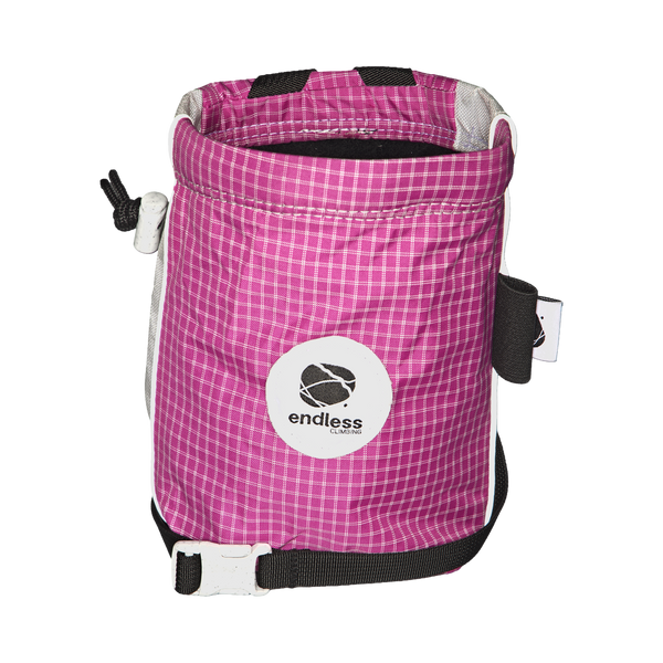 Sportsman's Purse in Berry, front
