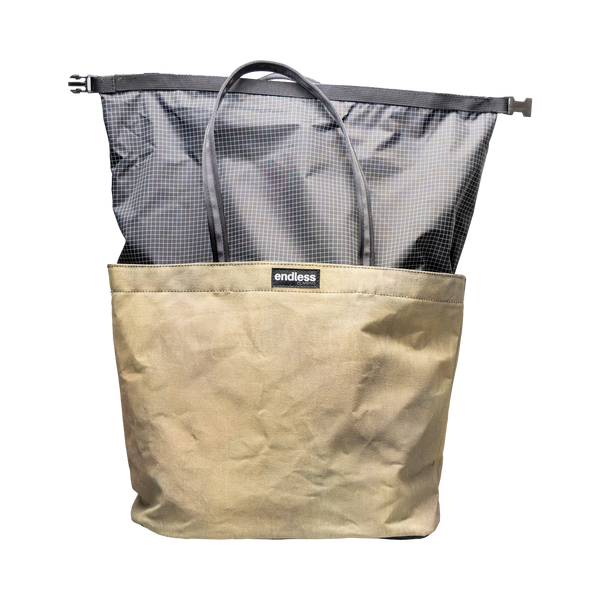 Simple Jack Tote in Smoke, open
