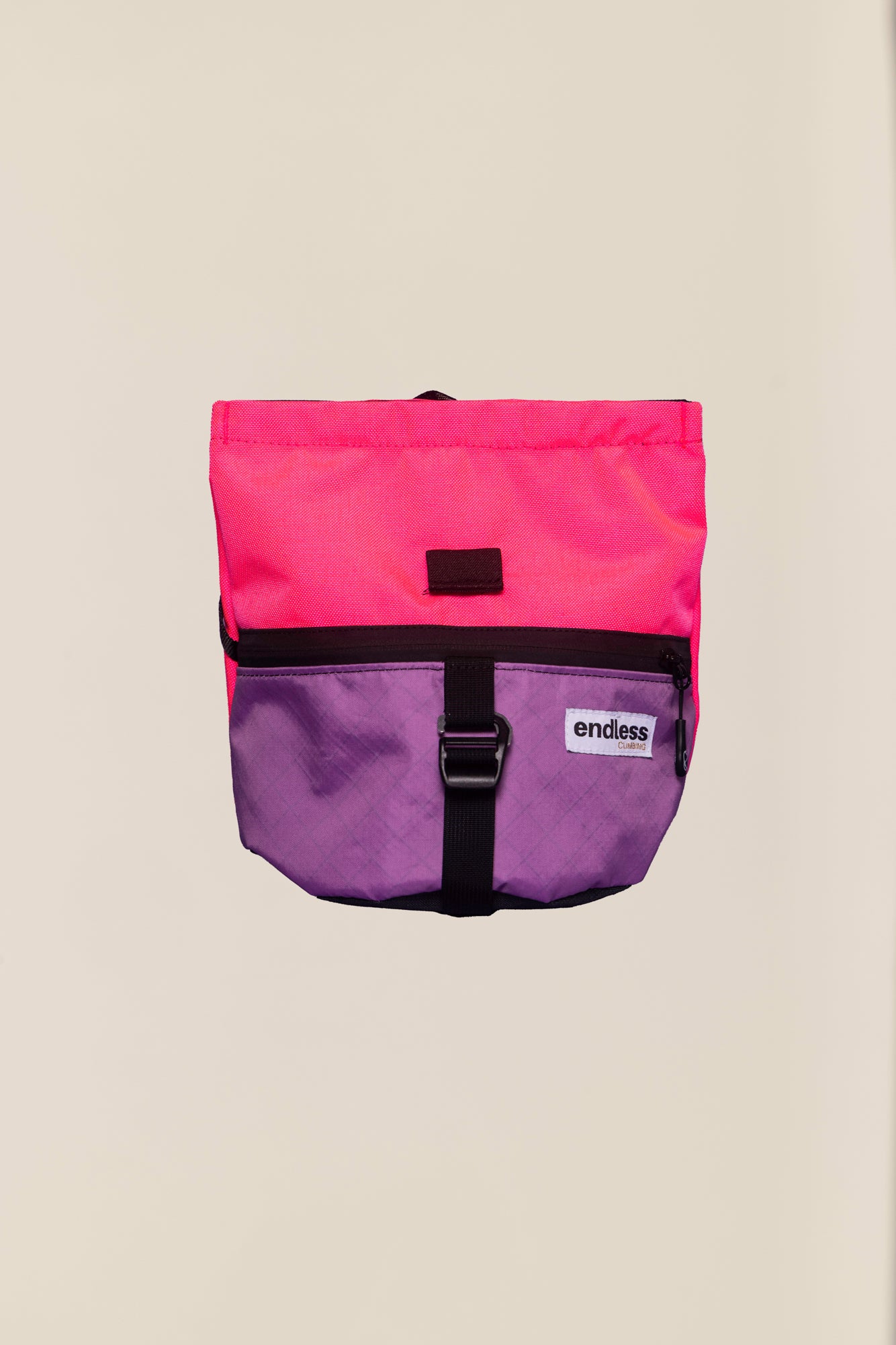 Magnetic Brush Bucket w/ Cool Stretch Liner