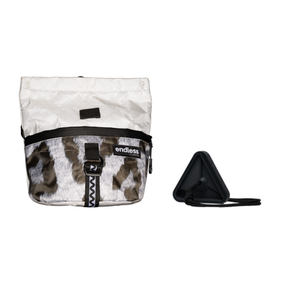 Magnetic Brush Bucket in Snow Leopard with a Black Triad Warm Up Block