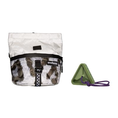 Magnetic Brush Bucket in Snow Leopard with a Green Triad Warm Up Block