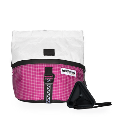 Magnetic Brush Bucket in Berry with a Black Triad Warm Up Block
