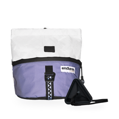 Magnetic Brush Bucket in White Stoneflower with a Black Triad Warm Up Block