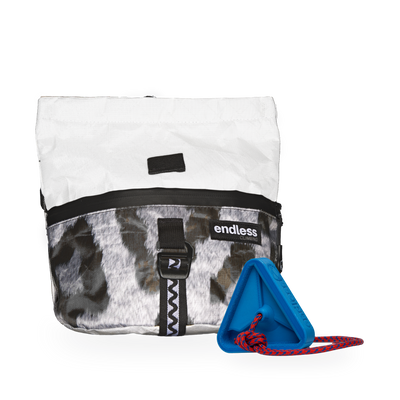 Magnetic Brush Bucket in Snow Leopard with a Blue Triad Warm Up Block
