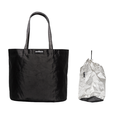 Simple Jack Tote with a Black Stuff Satchel