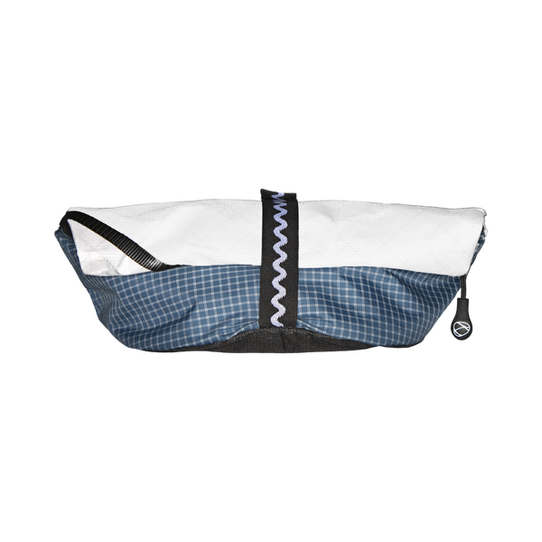 Magnetic Brush Bucket in Blue Cloud, with the top rolled down