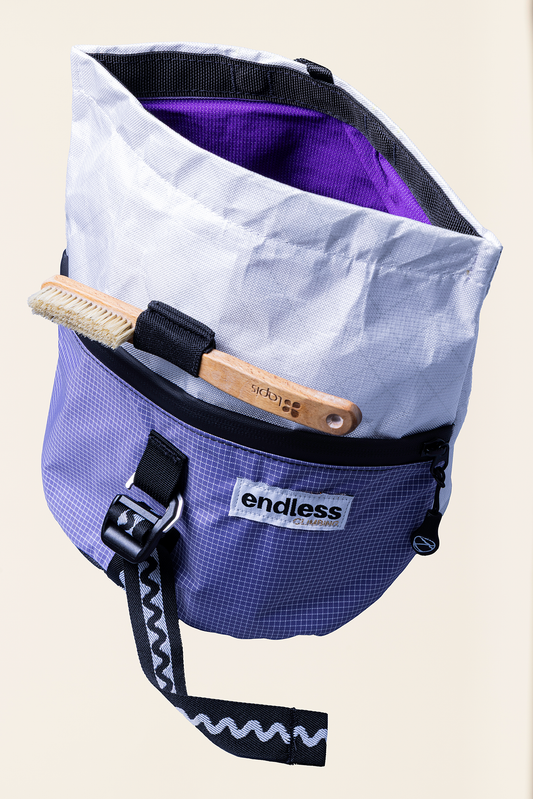 Magnetic Brush Bucket