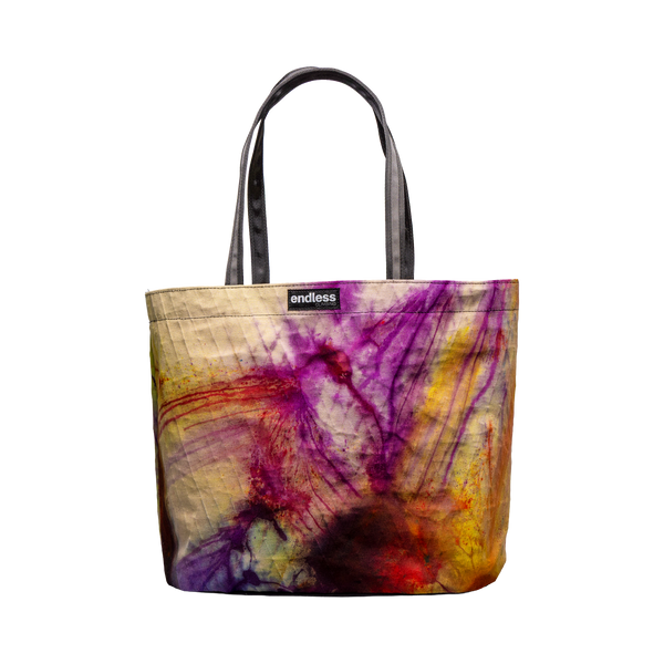 Endless Choss Tote in Lava Love