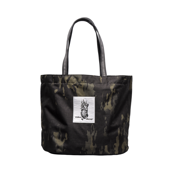 Endless Decoy Tote in Black Camo