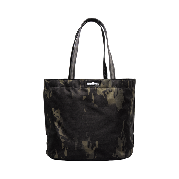 Simple Jack Tote in Black Camo